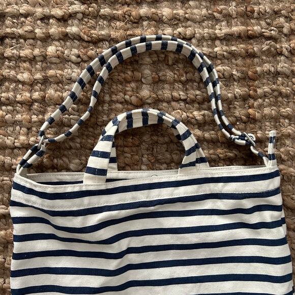 BAGGU Duck Bag – The Surf Club Striped Nautical Style Canvas Tote - Picture 4 of 8